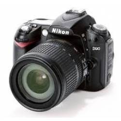 Camera Semi-Profissional Nikon D7100 c/Lente 18-105MM